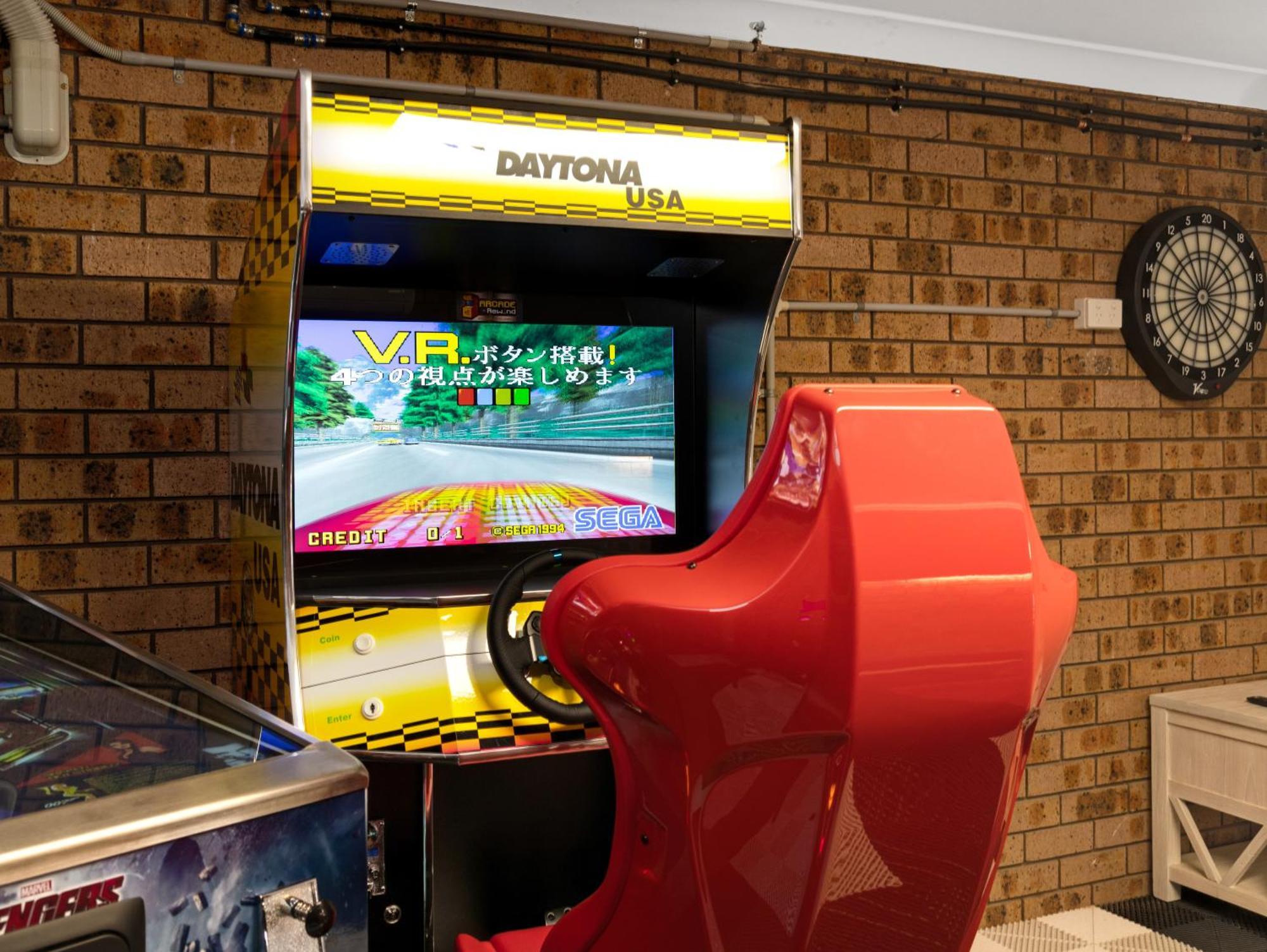 Skyes House - 2 Spas, Sauna, Arcade Games *